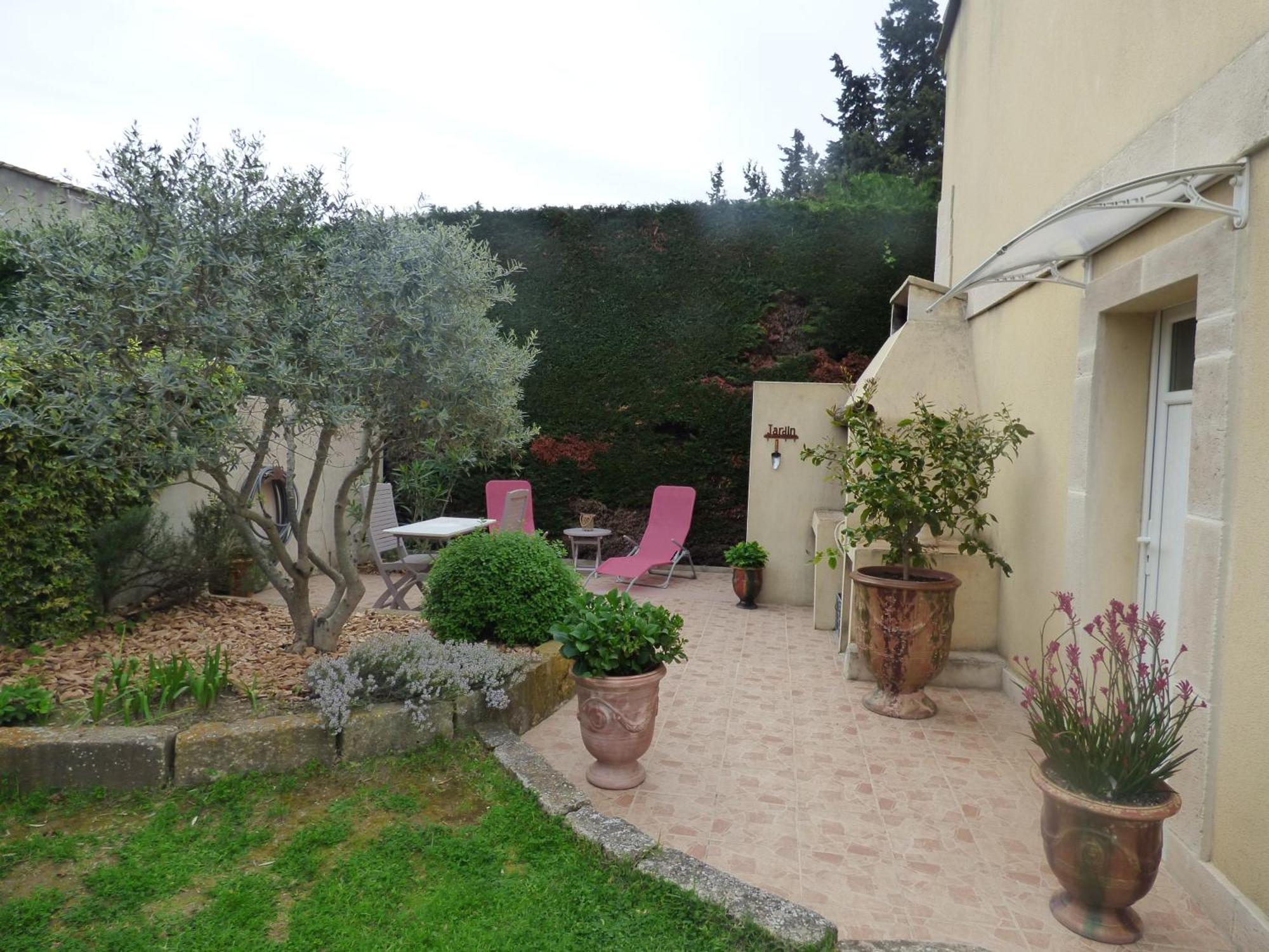 Chambre D'Hotes Entre Provence Et Camargue Beaucaire  Exterior foto